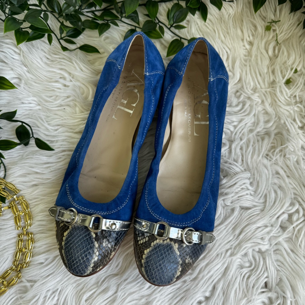 Attilio Giusti Leombruni Blue snakeskin toe cap ballet flats